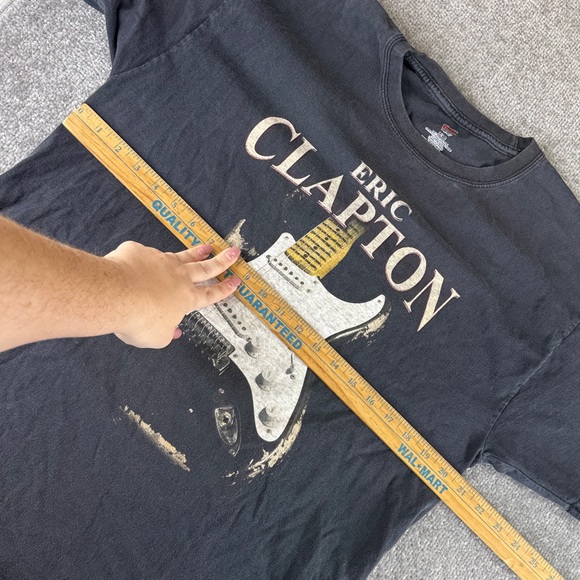 Hanes Eric Clapton 2017 Tour Short Sleeve Shirt 50 Years Music Guitar Graphic L - Picture 3 of 9